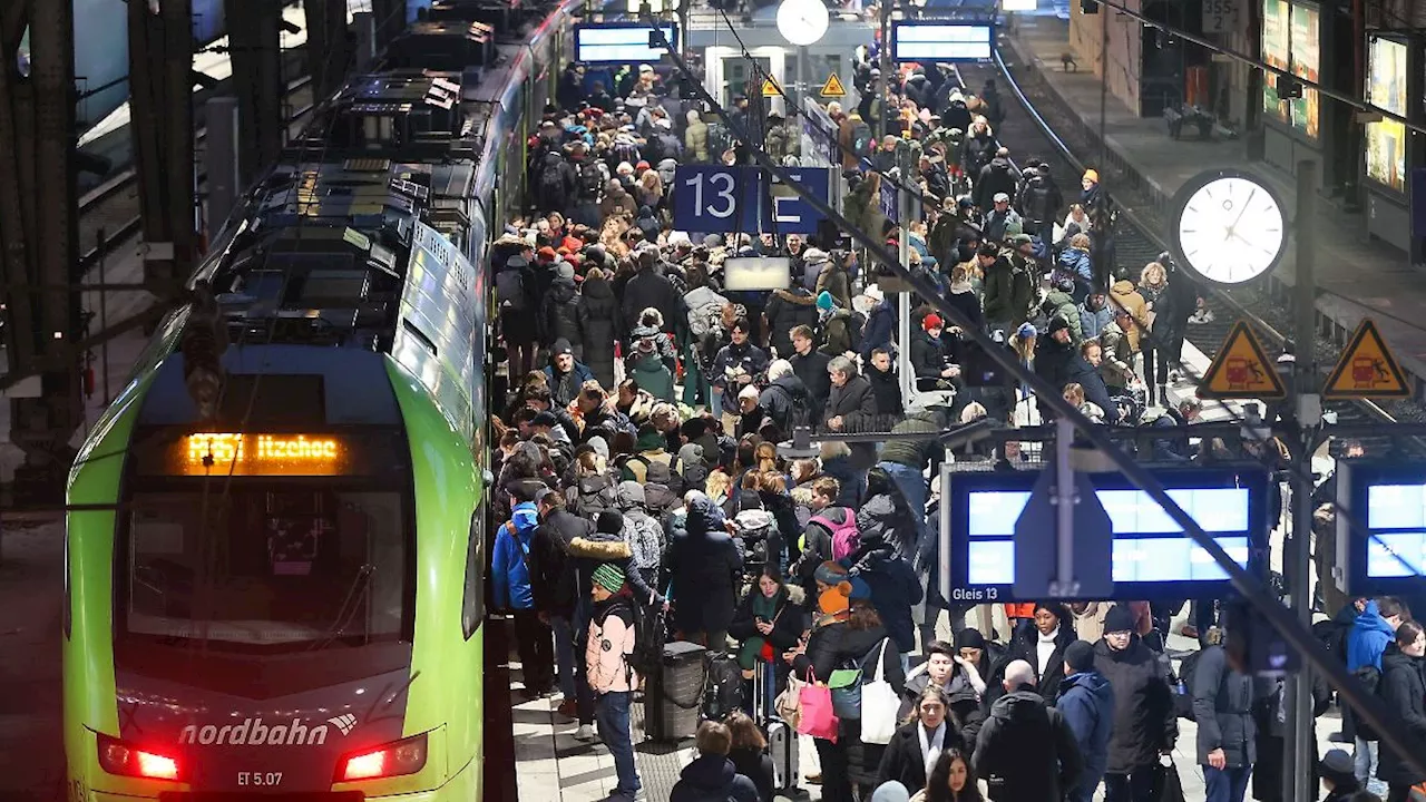 Hamburg & Schleswig-Holstein: Fast 400.000 Menschen fahren täglich zur Arbeit nach Hamburg