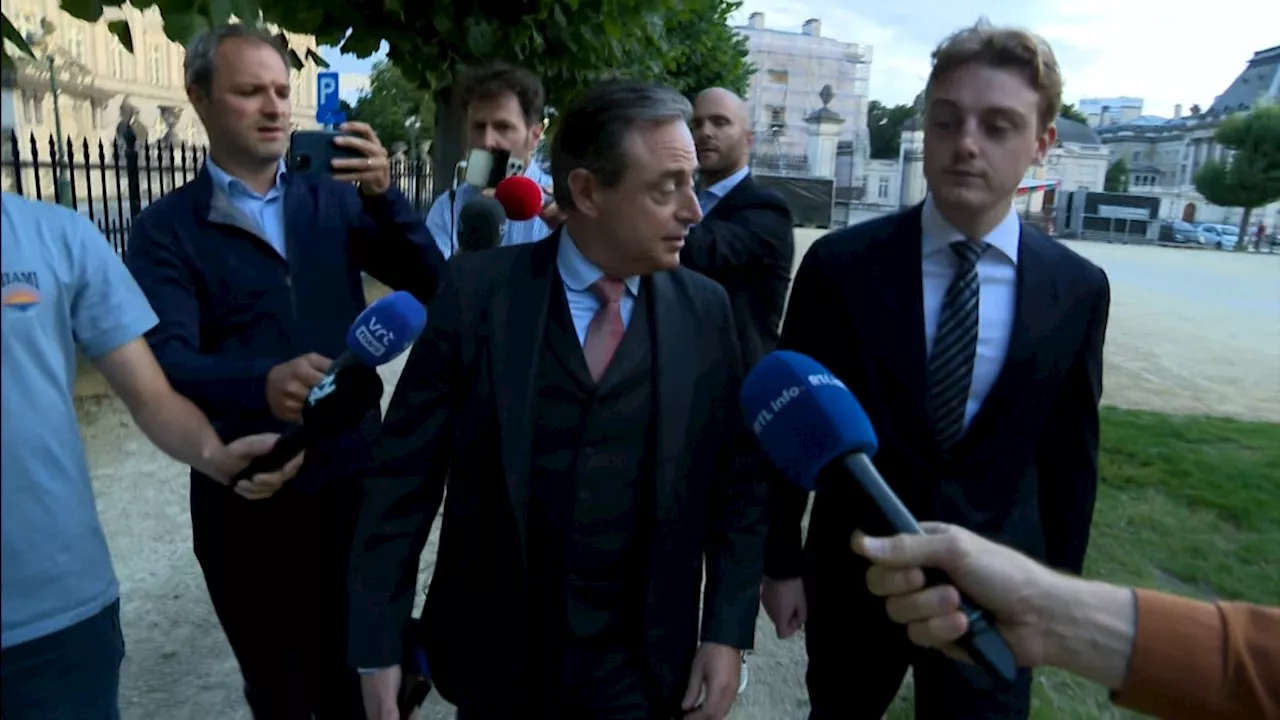 'Je vais tout expliquer au Roi': Bart De Wever est arrivé au Palais Royal