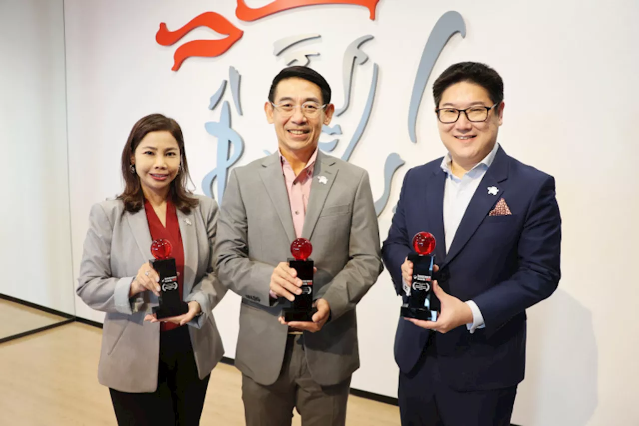 พรูเด็นเชียล ประเทศไทย คว้า 3 รางวัลเกียรติยศ จาก Insurance Asia Awards 2024 ตอกย้ำองค์กรที่มีลูกค้าเป็นเข็มทิศนำทาง พร้อมกับการสร้างสรรค์สังคม