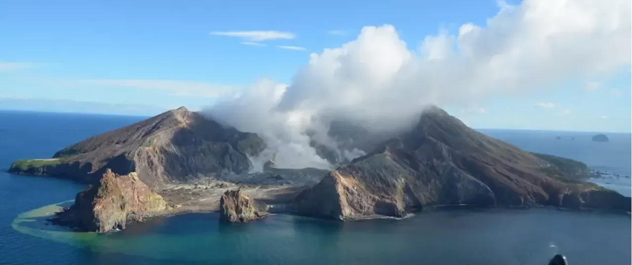 Erupção vulcânica na Nova Zelândia obriga ao cancelamento de vários voos