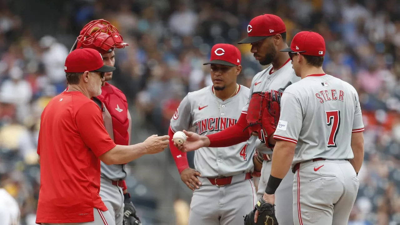 Cincinnati Reds Manager David Bell Takes Responsibility for Disappointing 2024 Season