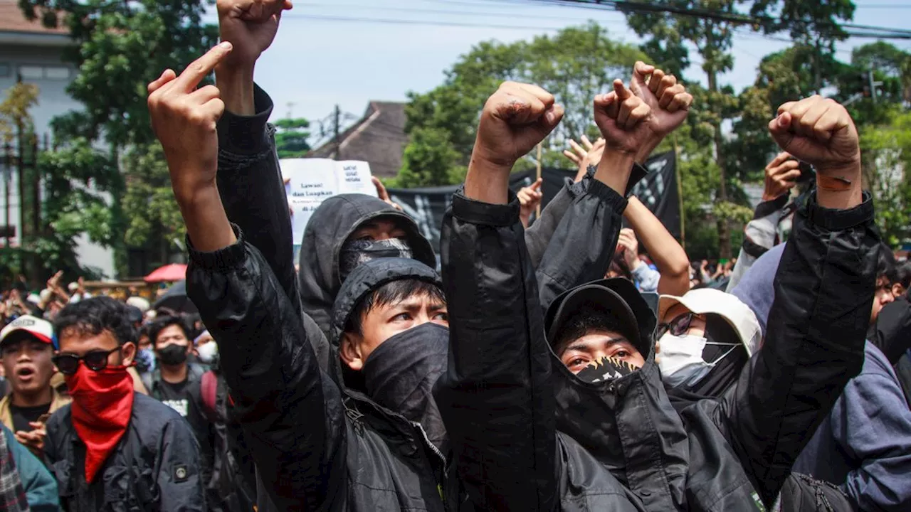 Vor Regierungswechsel: Indonesier protestieren gegen Wahlrechtsänderung