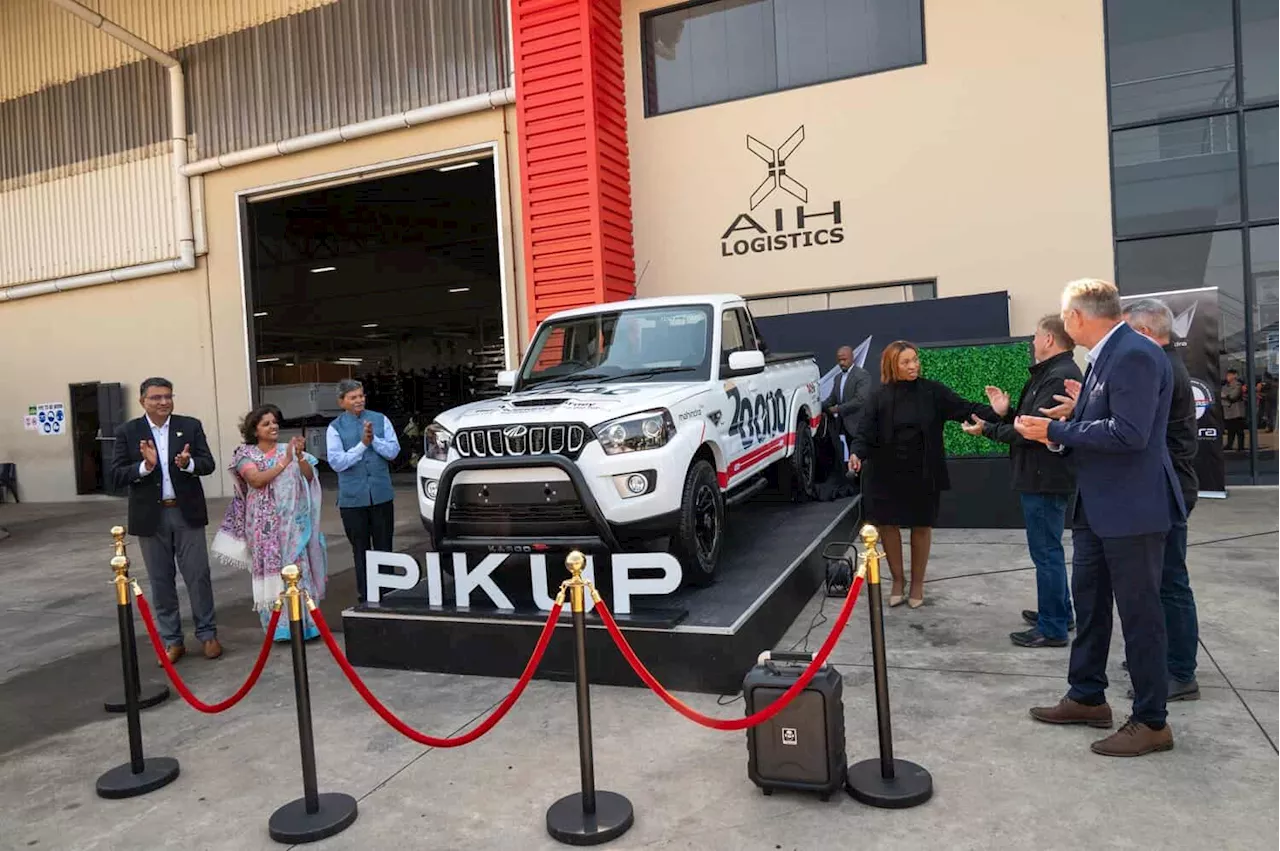 Mahindra South Africa celebrates 20th early with 20 000th Pik Up