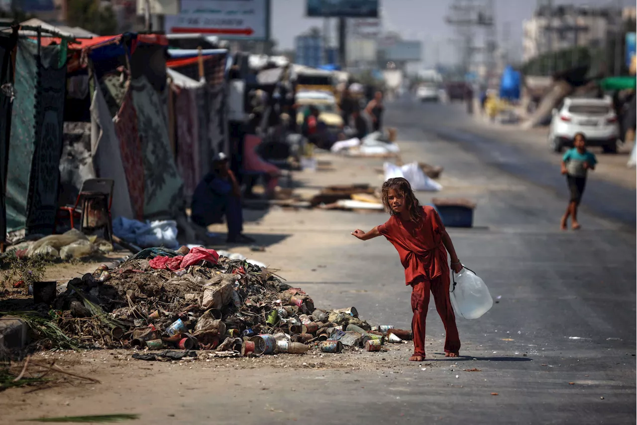 Israel Is Evacuating Palestinians From Safe Zones With Critical Water Wells