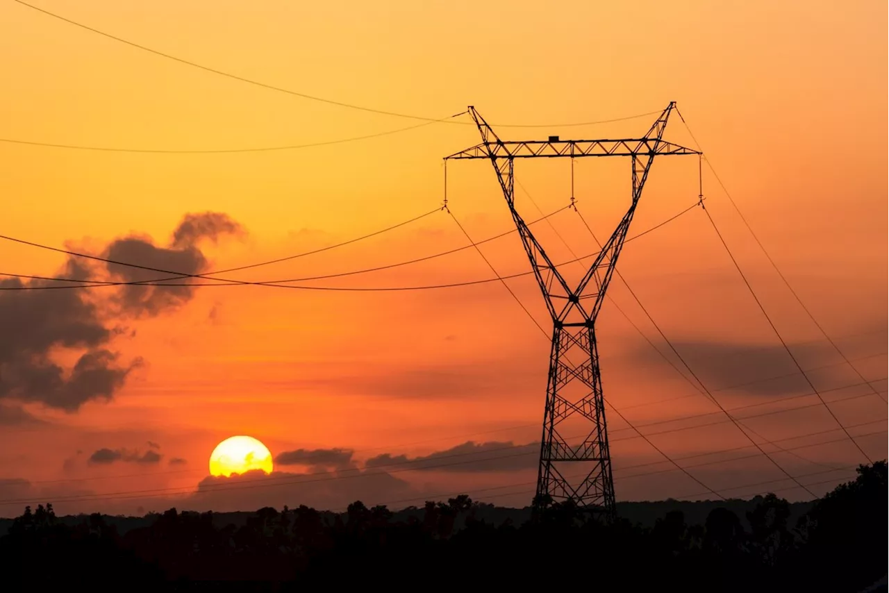 Apagão deixa Acre e Rondônia sem energia elétrica