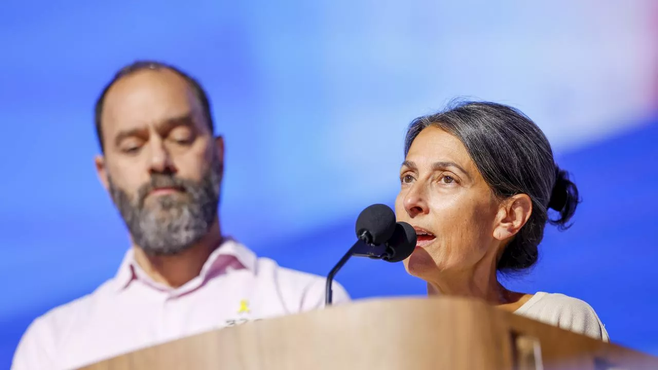 Ergreifende Rede: Eltern von Hamas-Geisel bei US-Demokraten