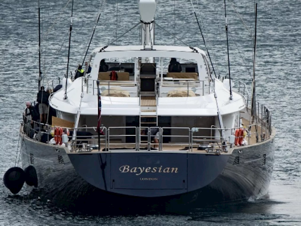 Bayesian’s Manufacturer Points Finger At Crew Of Sunken Ship, Blames “Human Error”