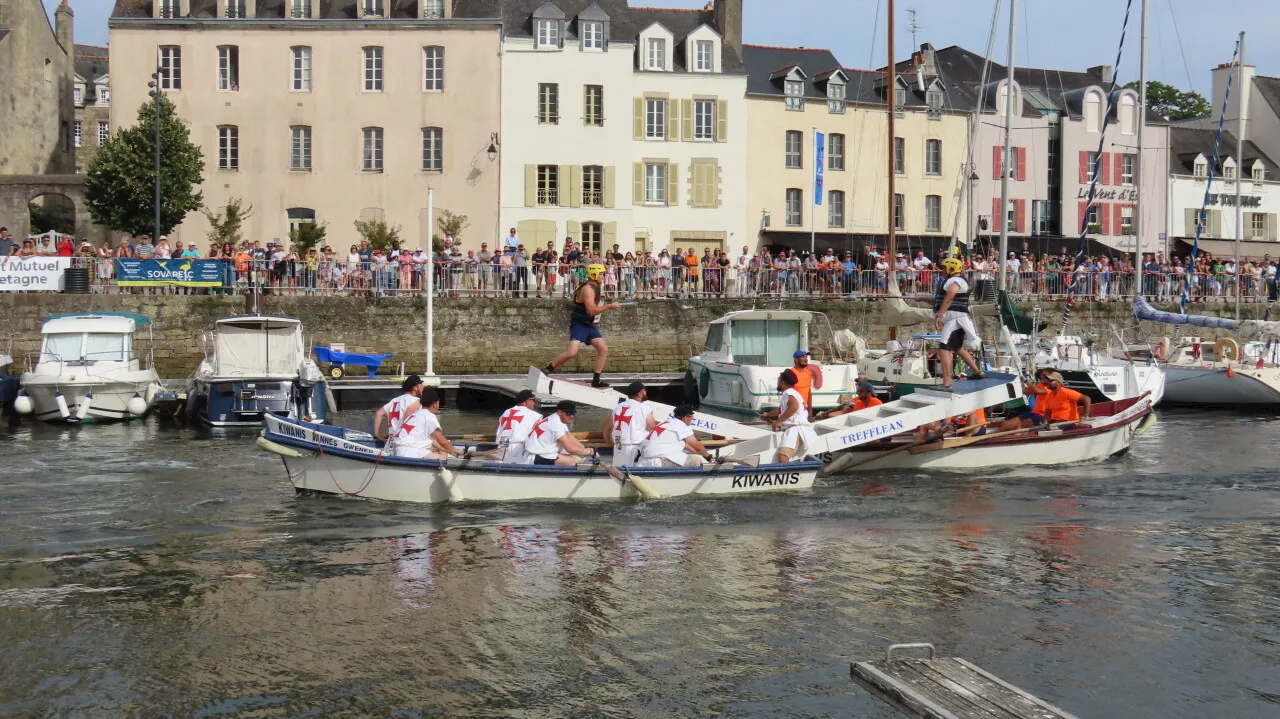 Plusieurs villes s’affrontent dimanche lors des joutes nautiques du port de Vannes