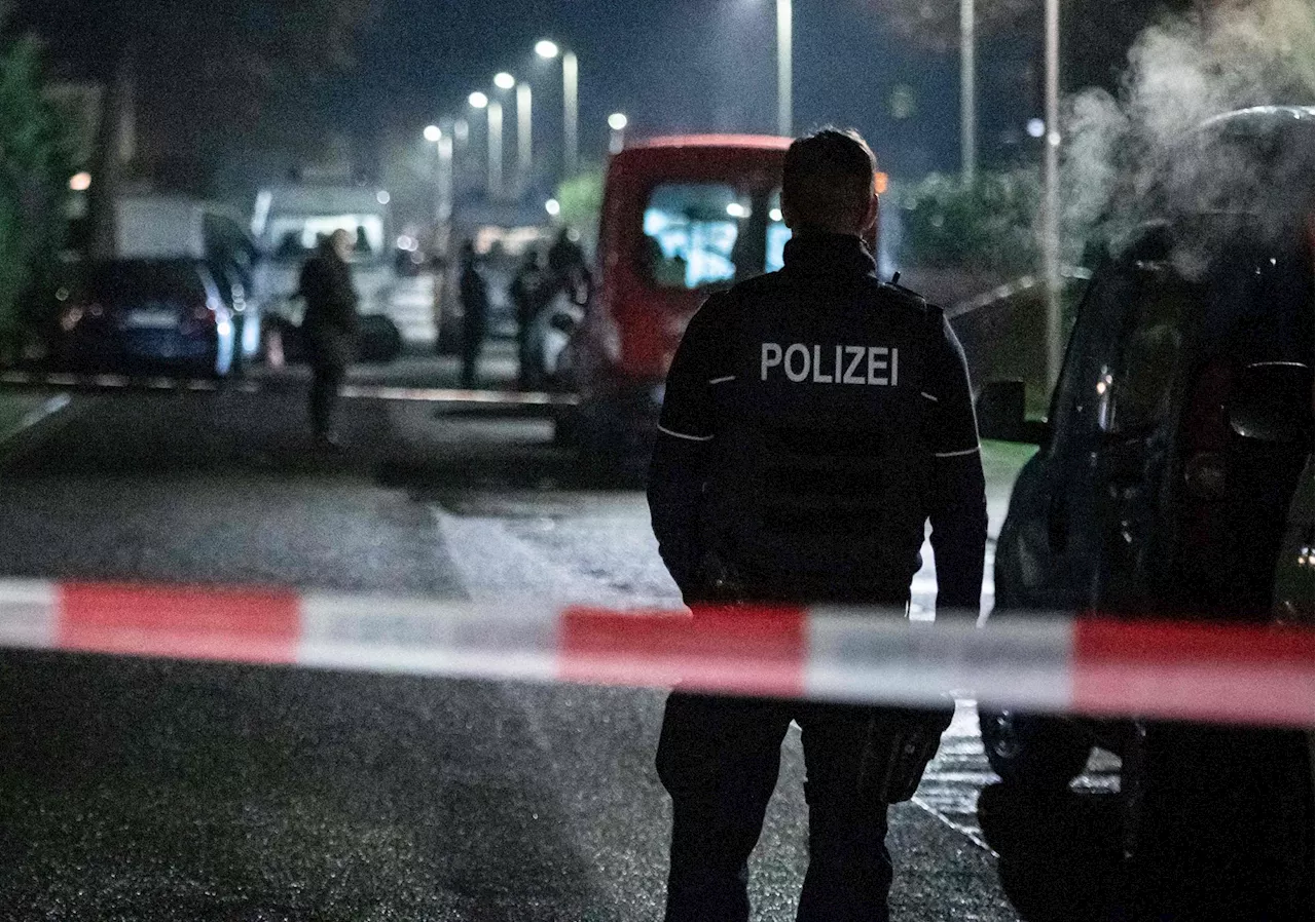 Attacco con coltello a Solingen, morti e feriti in Germania