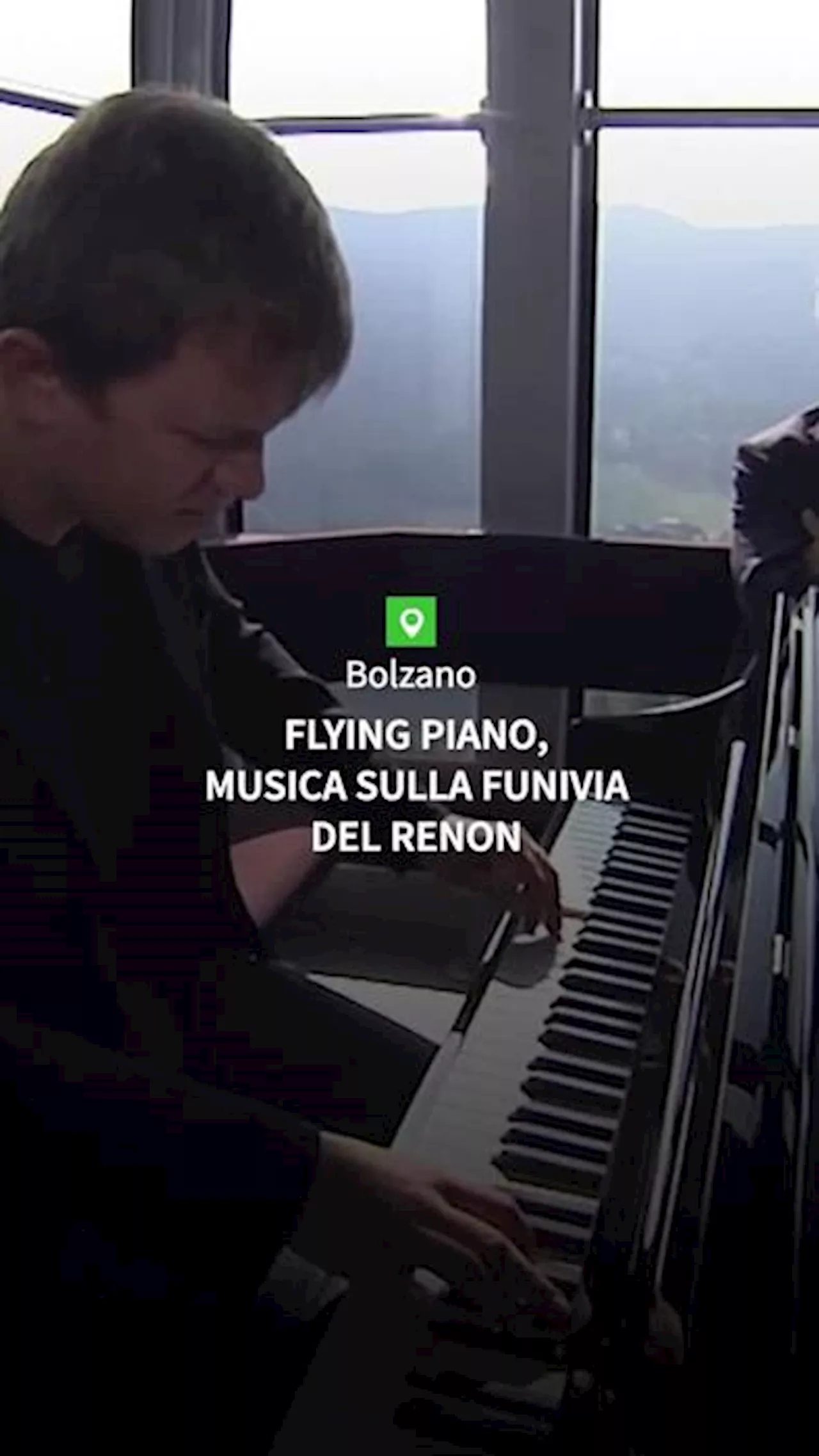 Flying piano, musica sulla funivia del Renon