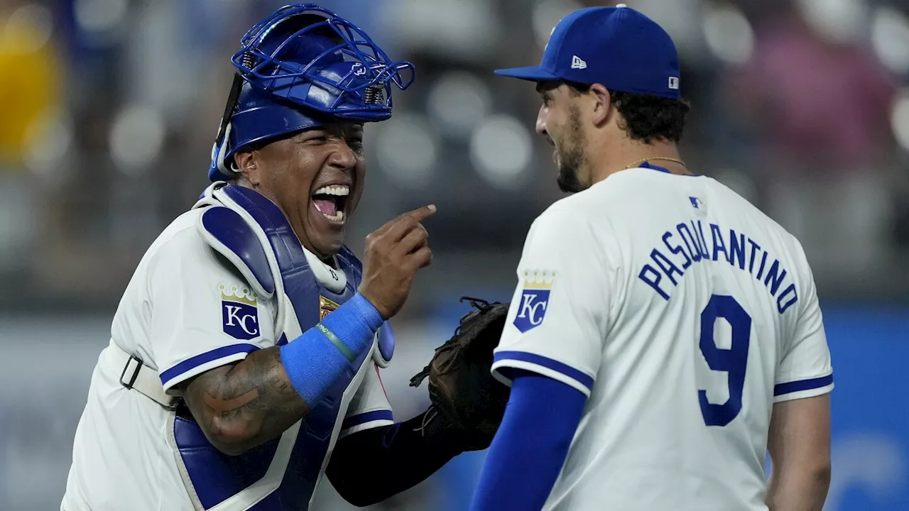 'Hey, can I play with you guys?' Royals' Salvador Perez joins kids for a Wiffle ball game