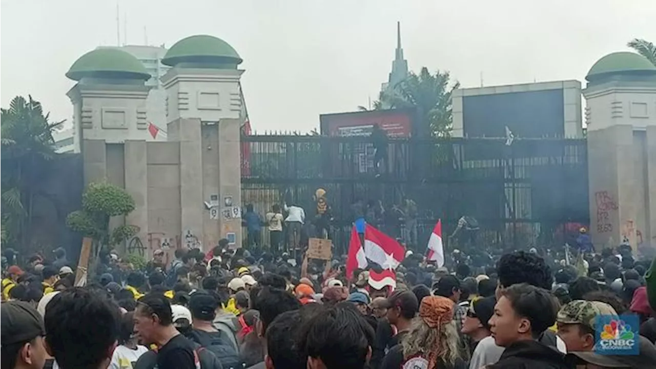 Media Asing Sorot Demo Besar Warga RI Bisa Buat Batal RUU di DPR