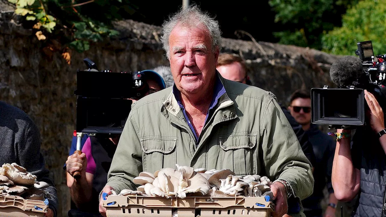 Jeremy Clarkson opens pub but won't be serving ketchup or Coca Cola