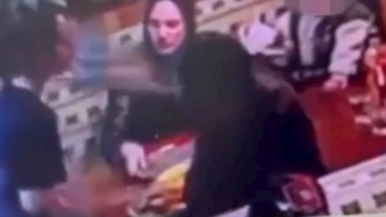 Moment male customer smacks Nando's waitress in the face with a plate