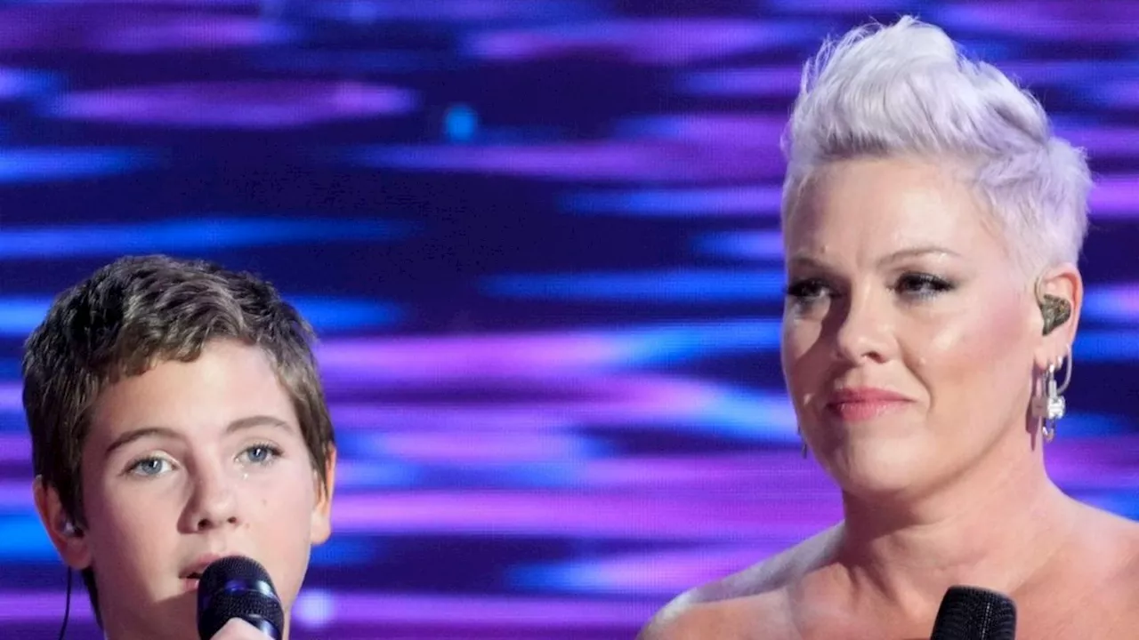 Besonderer Mutter-Tochter-Moment: Pink und ihre Tochter singen gegen Trump