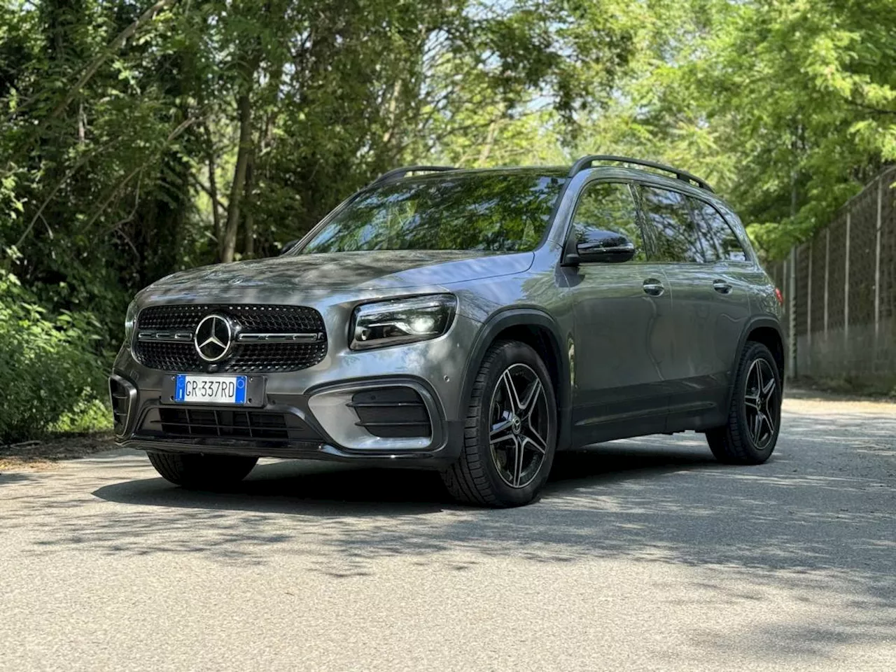 Mercedes GLB 220d: si aggiorna e cresce la qualità, bassi consumi e tanto spazio a bordo