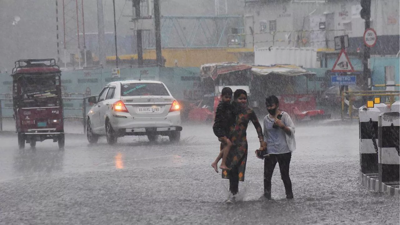 UP Weather: यूपी में कानपुर-अंबेडकरनगर और वाराणसी सहित आसपास के जिलों में हो सकती है बारिश, उमस से लोग परेशान