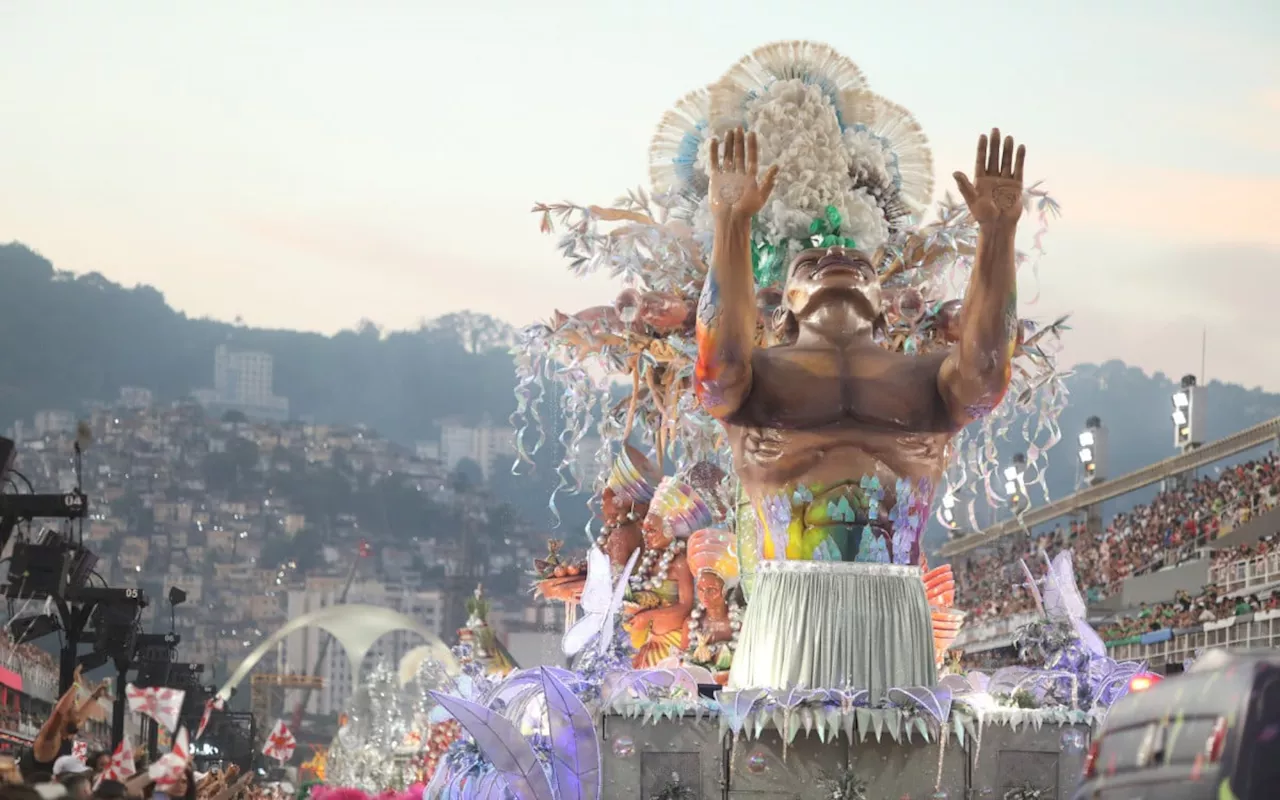 Escolas do Grupo Especial vão apresentar enredos em festa na Cidade do Samba