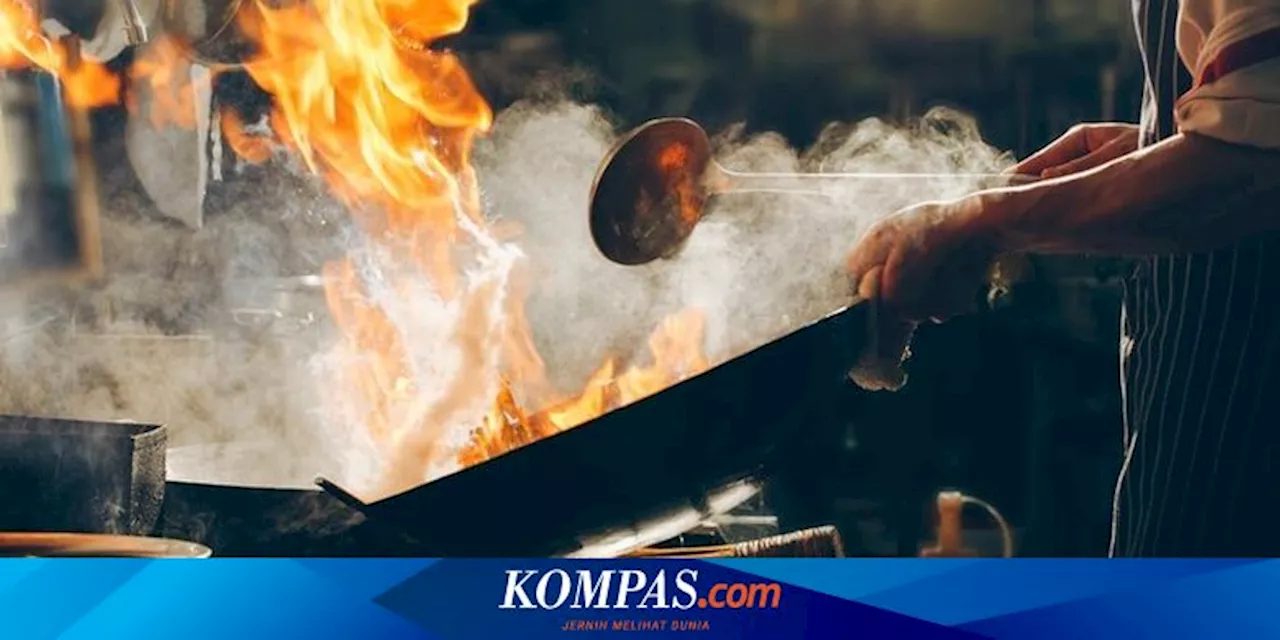 Cara Membersihkan Kerak di Kompor Gas Usai Memasak Besar