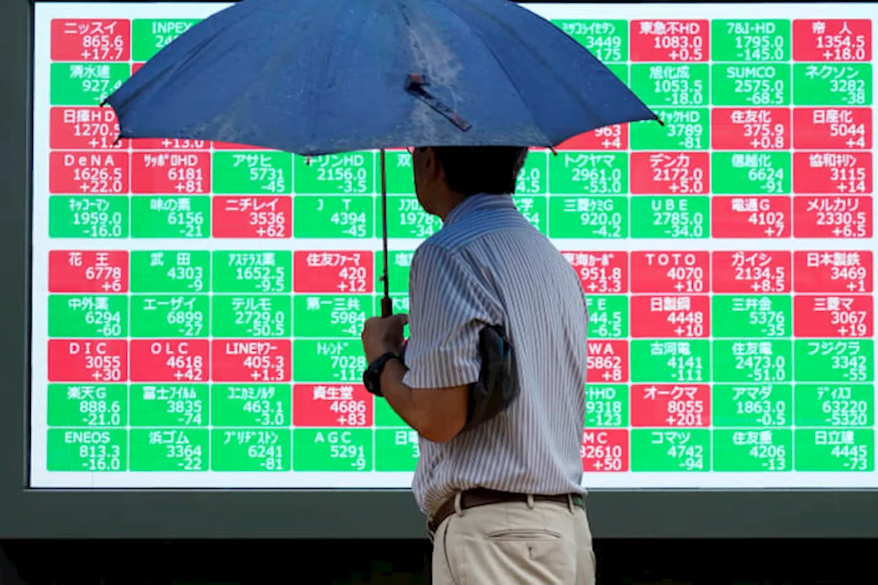 Trading in Asian markets is mixed and muted ahead of a key Fed Chair speech