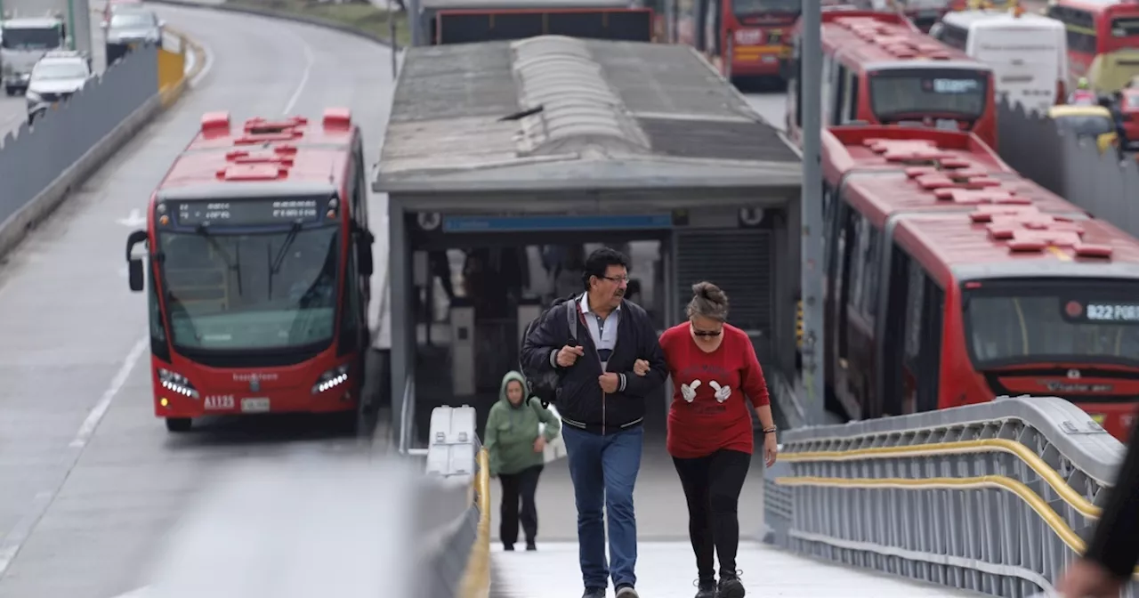 TransMilenio suspende rutas tras accidente en Suba