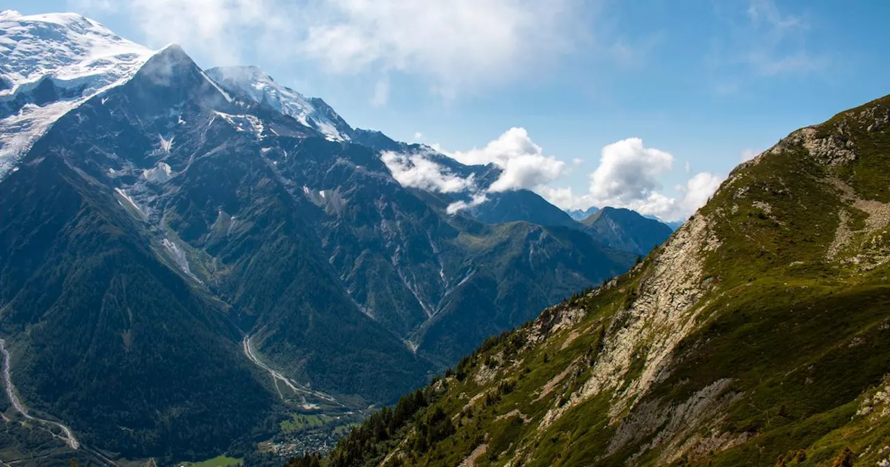 Mont-Blanc: un alpiniste tué en tombant dans une crevasse, son compagnon de corde blessé