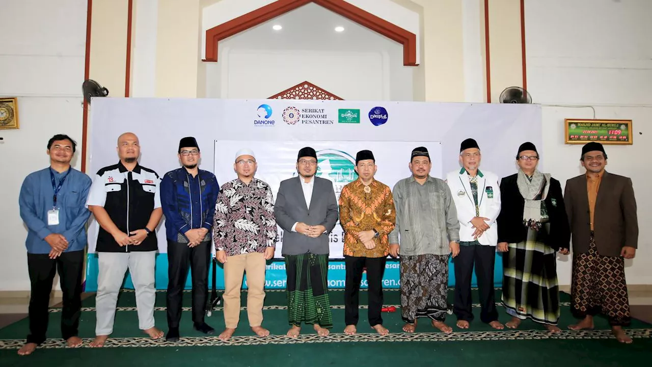 Tingkatkan Kemandirian Ekonomi, Danone Indonesia Gandeng Yayasan SEP dan RMI NU Luncurkan Program Sekolah Bisnis Pesantren