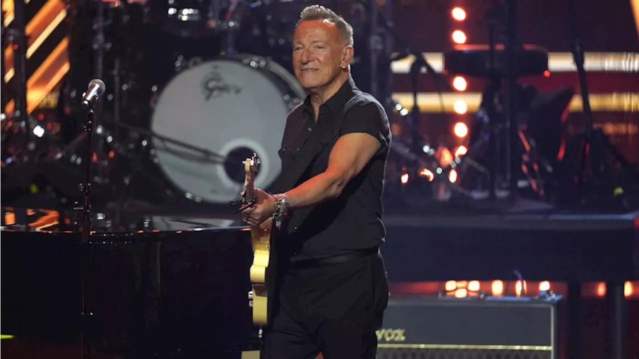 Bruce Springsteen pays tribute to late Seattle author Charles Cross