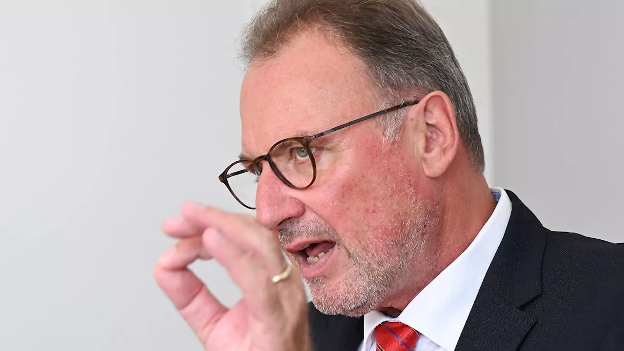 Baden-Württemberg: Verschuldete Landkreise - Verbandspräsident: 'Freier Fall'