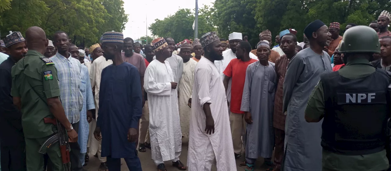 Protesters besiege Jigawa Govt House, demand sacking of commissioner