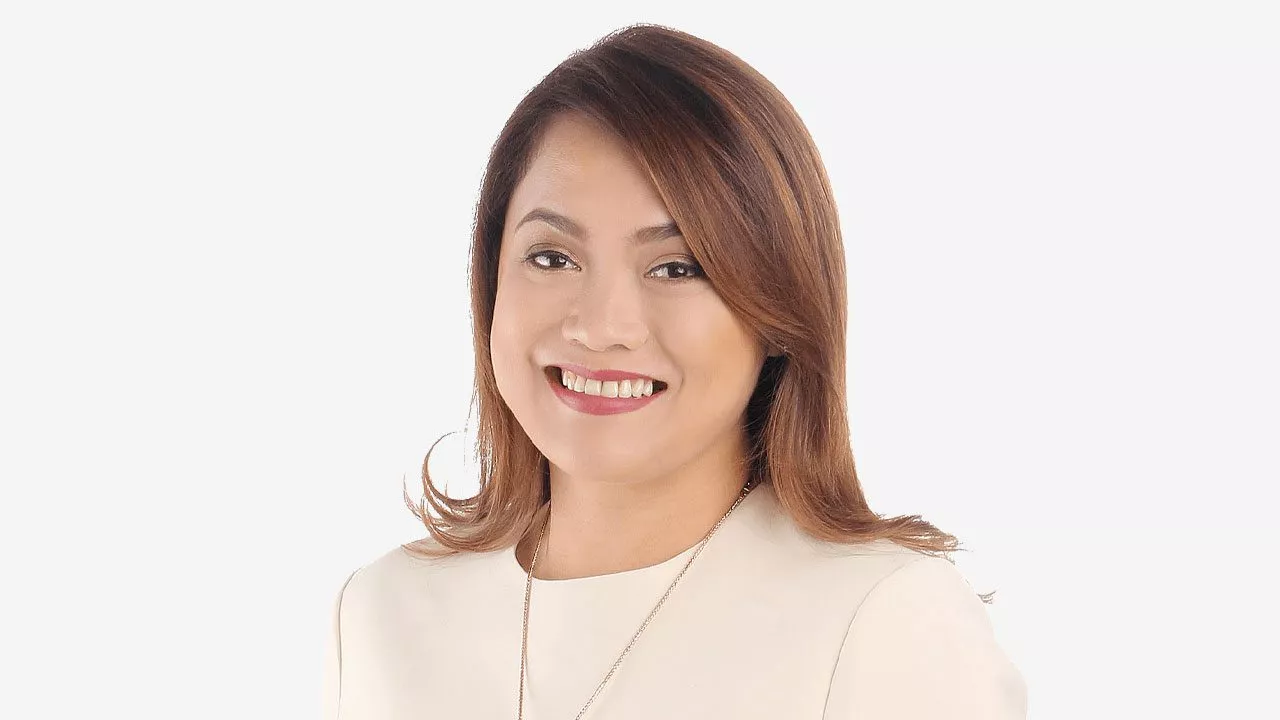 Malacañang suspends Abra vice governor over COVID-19 hospital lockdown order