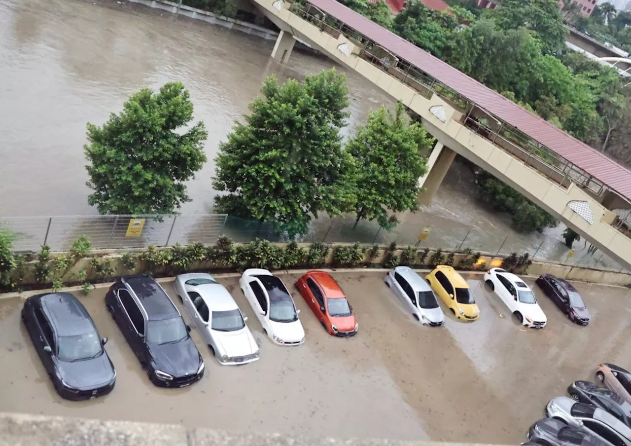 Flash flood greets flood of party delegates