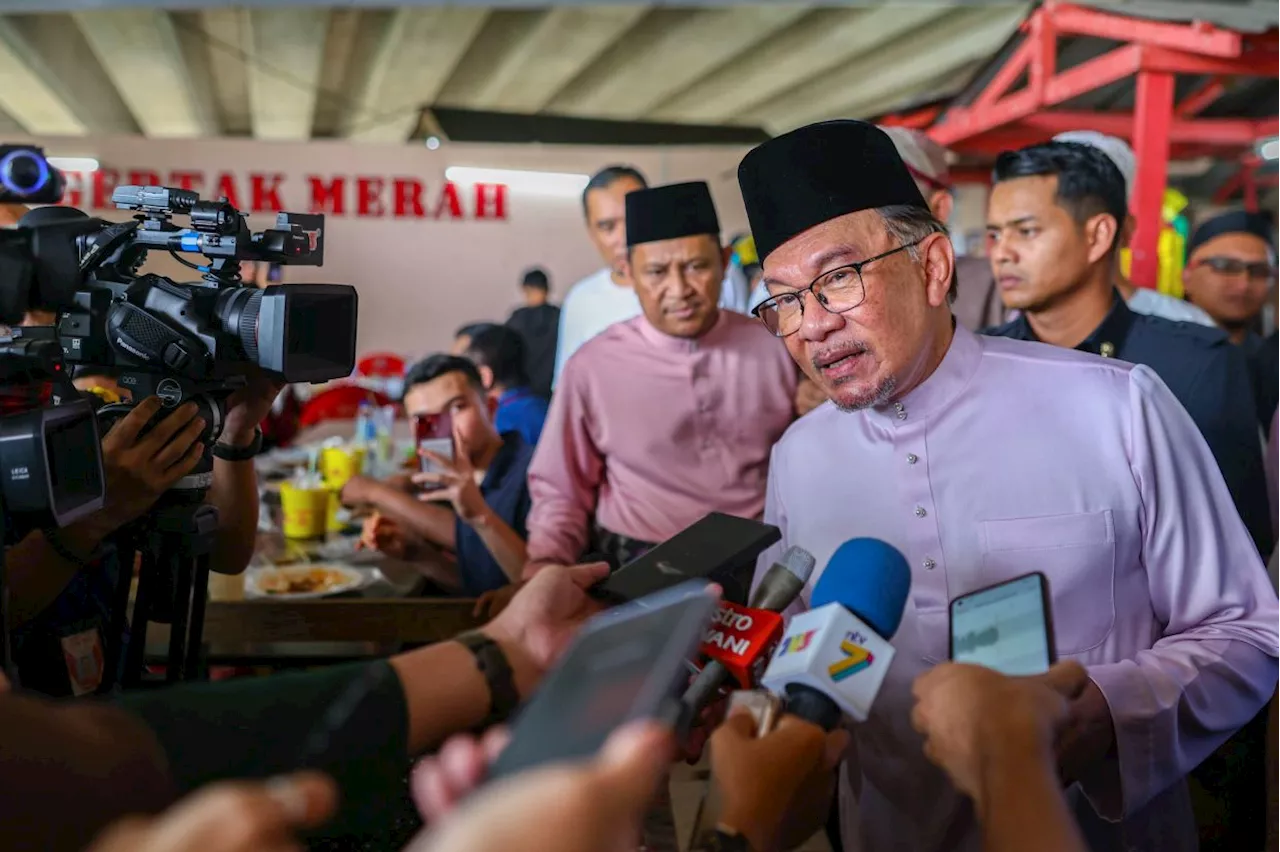 Muhyiddin lacked support to be PM because of overlapping SDs, says Anwar