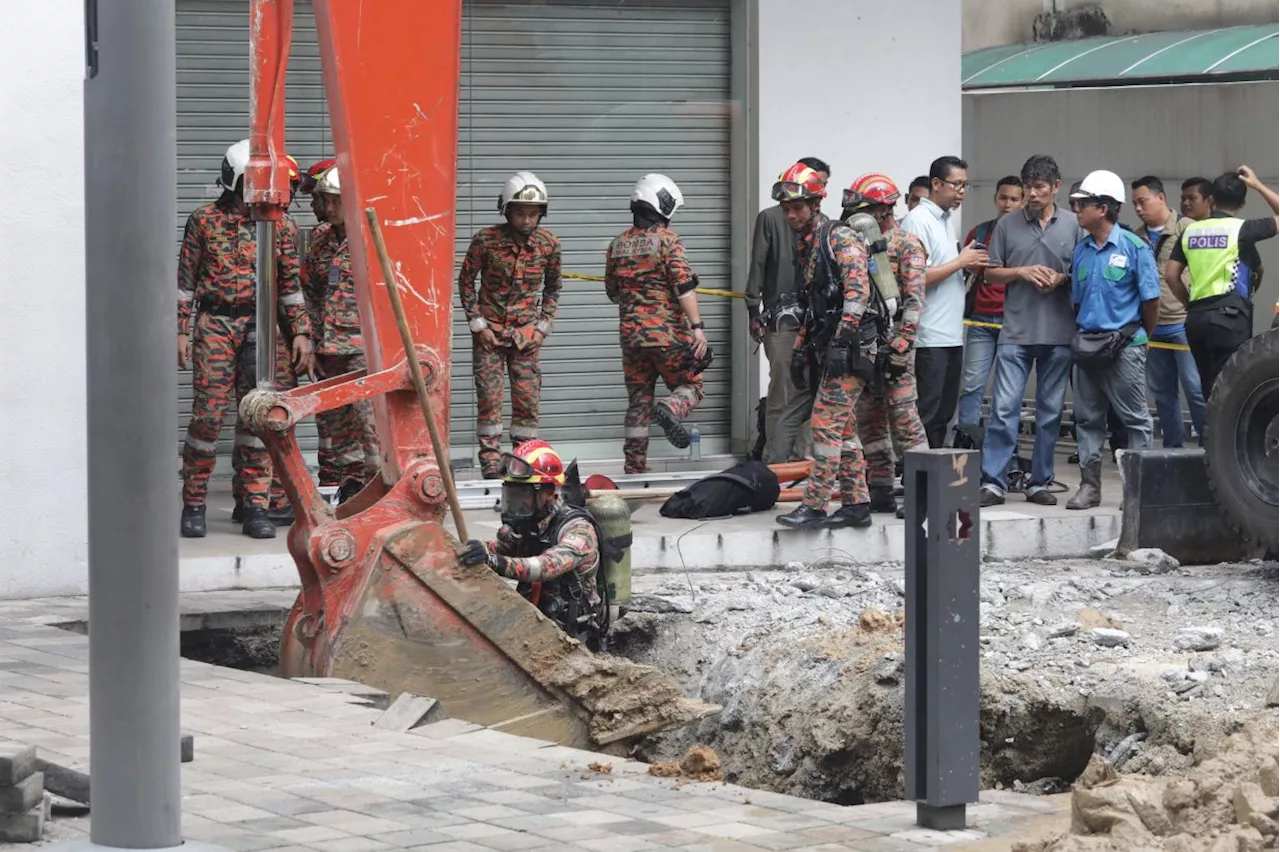 Strong current underneath where sinkhole took place, says KL police chief