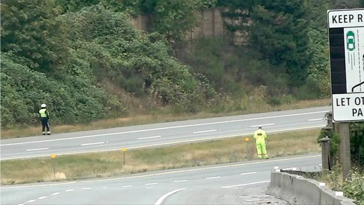 Nanaimo Parkway temporarily closed as police continue probe of fatal crash