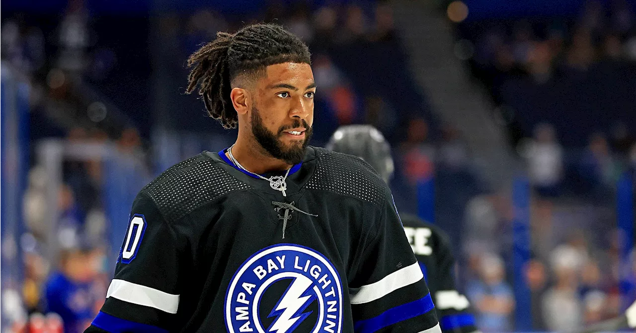 NHL’s Anthony Duclair Forced to Cut Hair, Trim Beard Per Team Rules