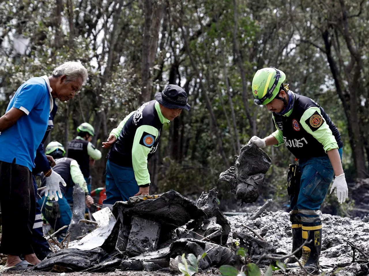 Flugzeug mit neun Insassen in Thailand abgestürzt