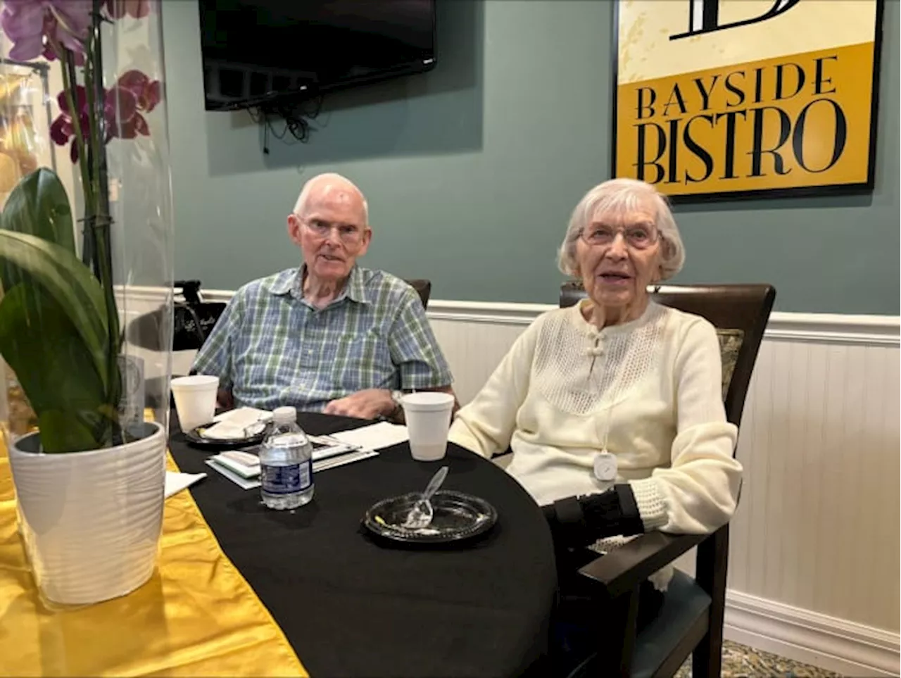 Jacksonville couple celebrates love on 77th wedding anniversary