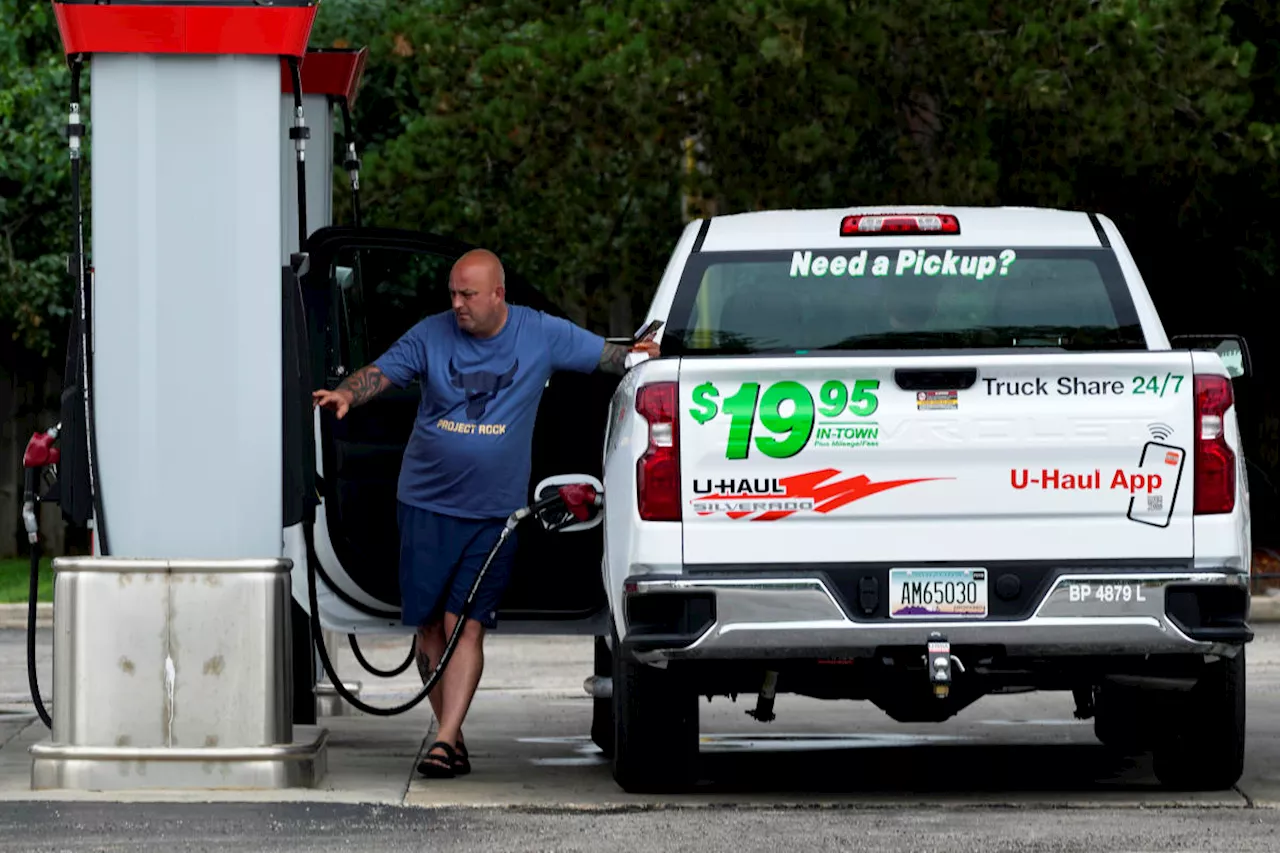 Gas prices fall across Canada following 'summer peak' prediction