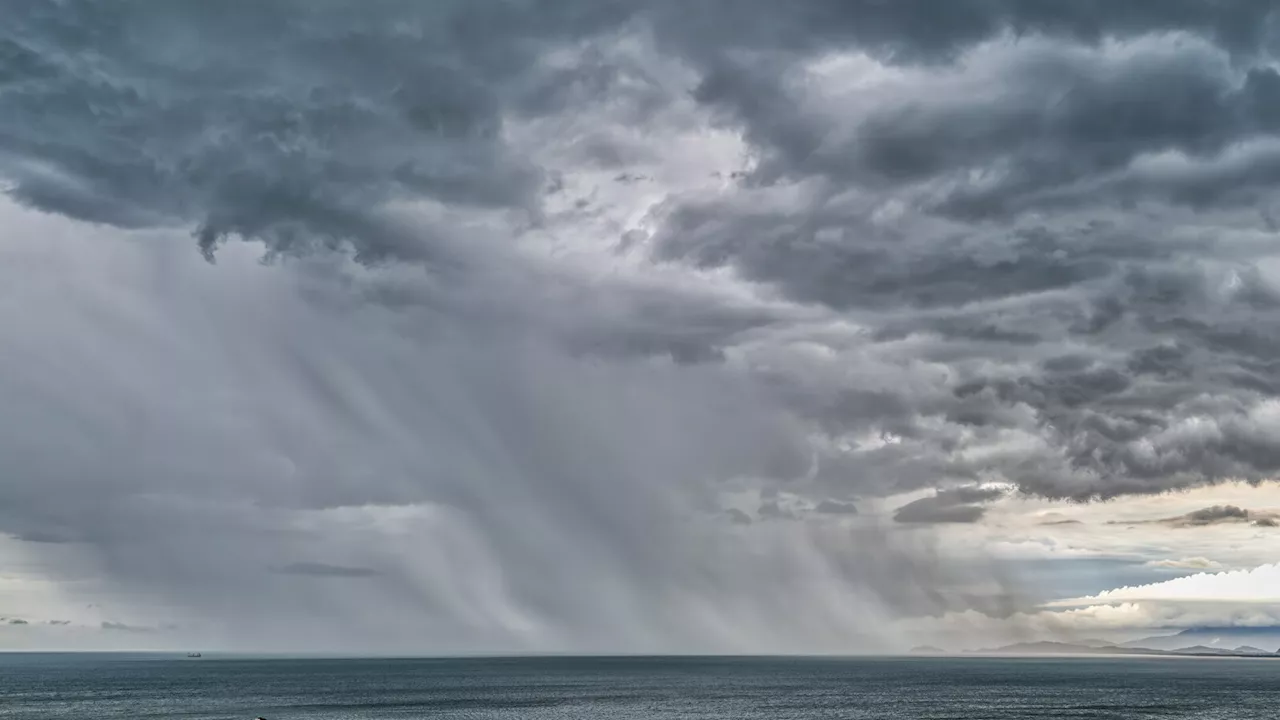 Cos'è il downburst, la bomba d'aria che ha affondato il Bayesian