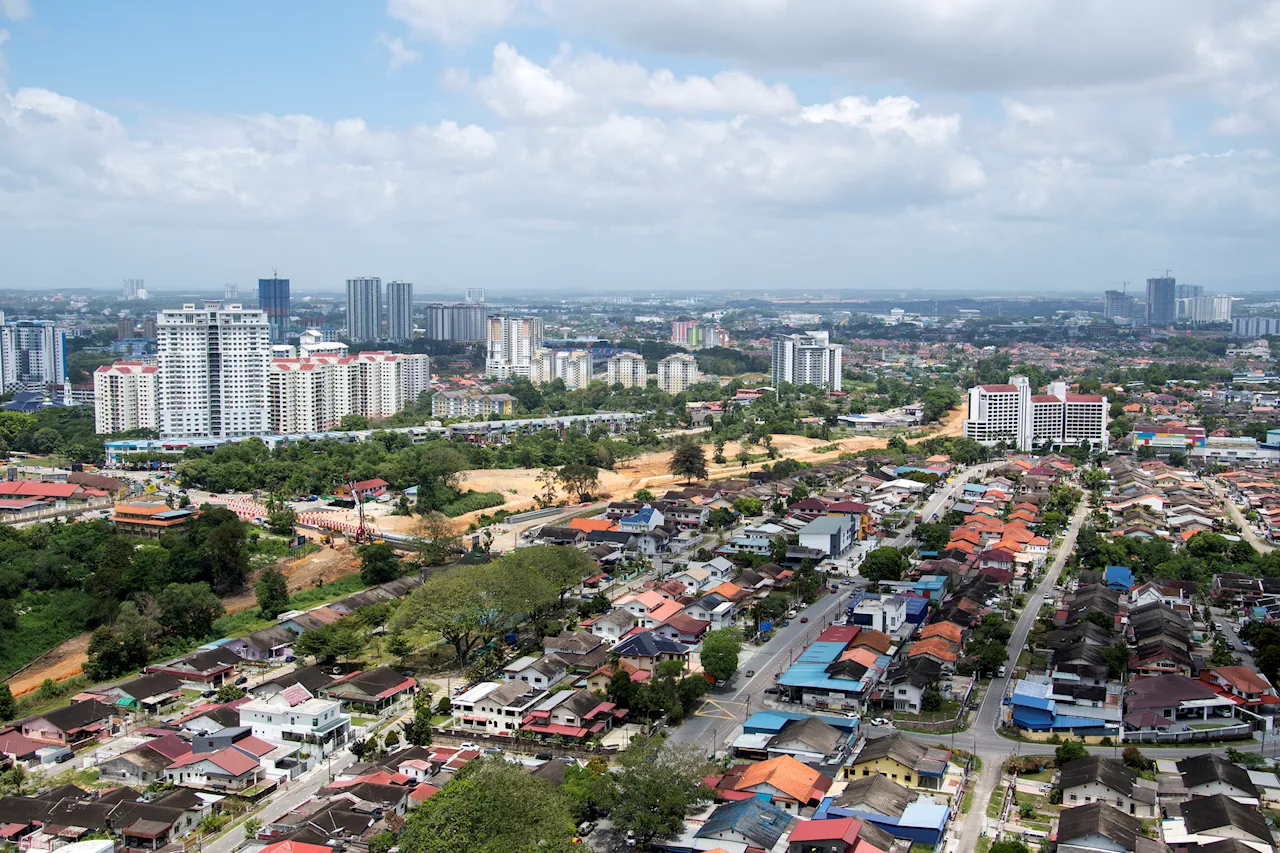 Singaporeans online claim buying property in JB is “a headache” unless it is rented out