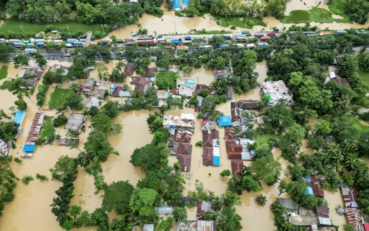 Quase 300 mil pessoas vão para abrigos de emergência por inundações em Bangladesh