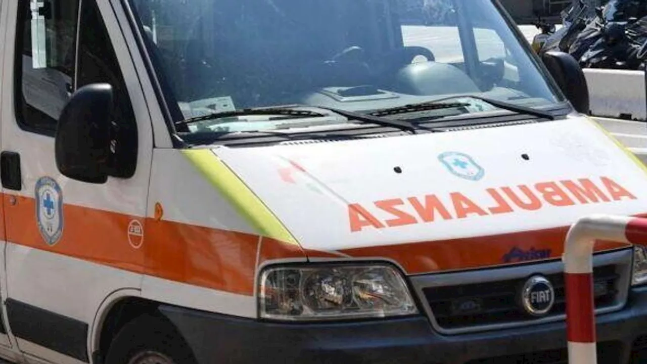 Ascoli Piceno, gli cade addosso un contenitore: muore bimbo di 4 anni