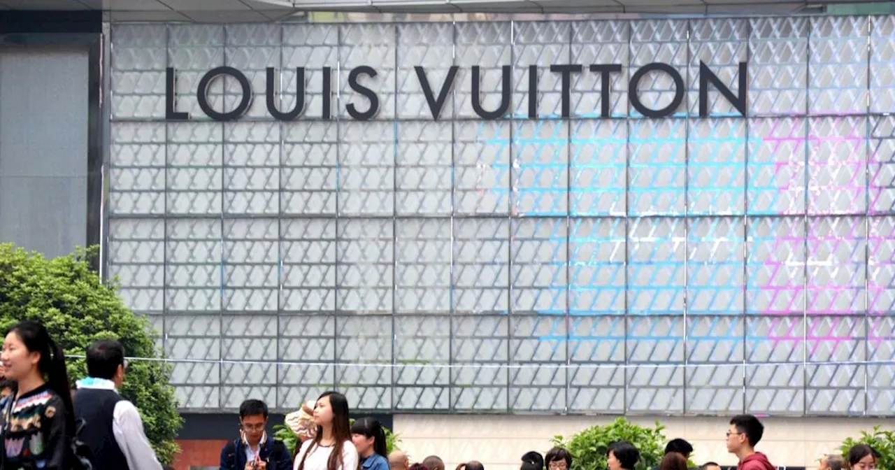 Shopper makes Louis Vuitton staff count £73,000 in cash