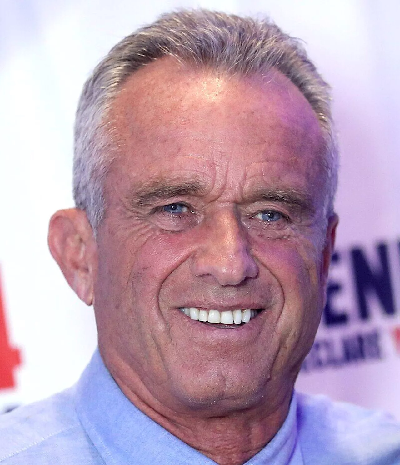 Robert F. Kennedy Jr suspends fringe White House bid, endorses Trump