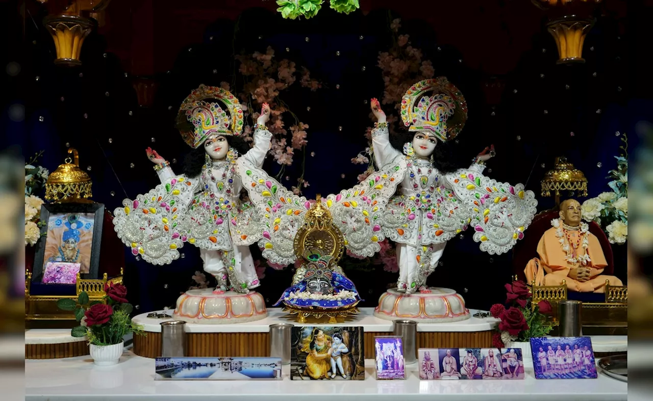 Janmashtami 2024 : जन्माष्टमी मनाने जा रहे हैं मथुरा तो पहले जान लें महाभिषेक कार्यक्रम का पूरा शेड्यूल