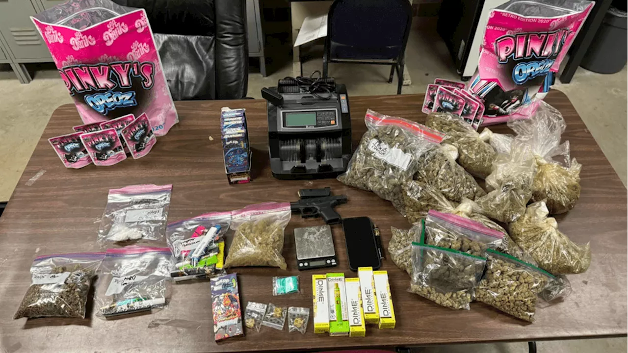 Bexar County deputies seize drugs and $39,000 in cash during traffic stop