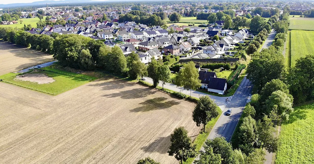 Trotz Unfalls: Bezirksregierung lehnt Antrag auf Kreisverkehr in Hövelhof ab