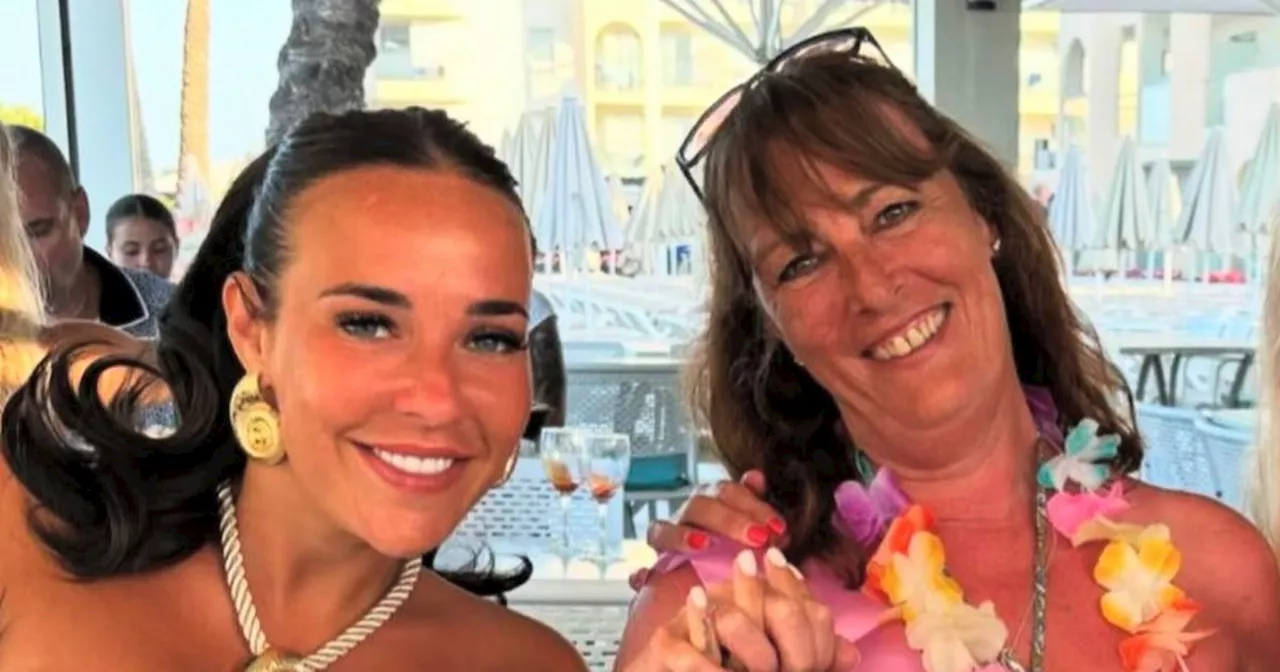 Stephanie Davis' mum's telling two-word statement about star