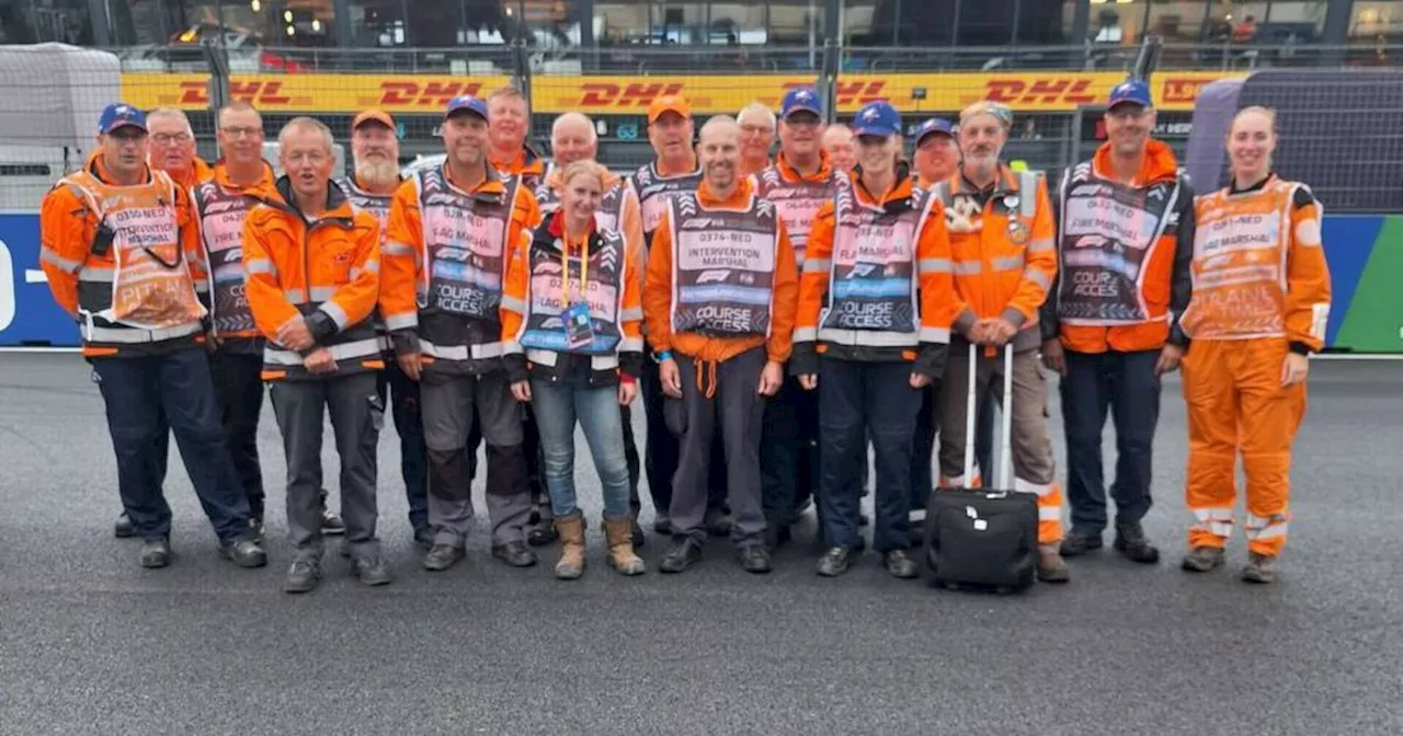 Marshals uit Assen staan ook dit jaar weer langs het circuit in de Zandvoortse duinen